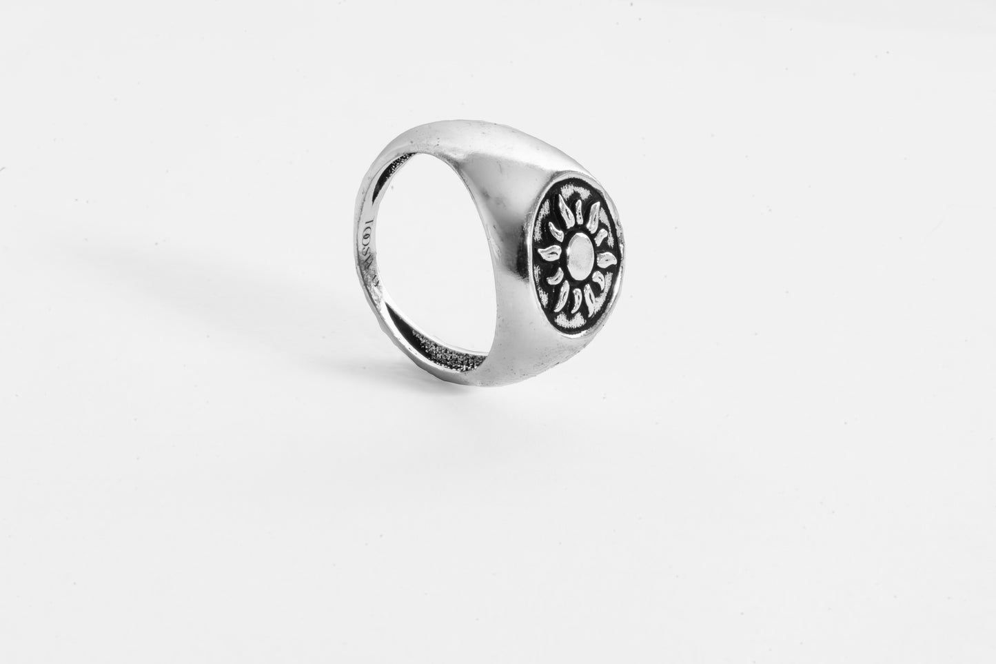 Eclipse Ring