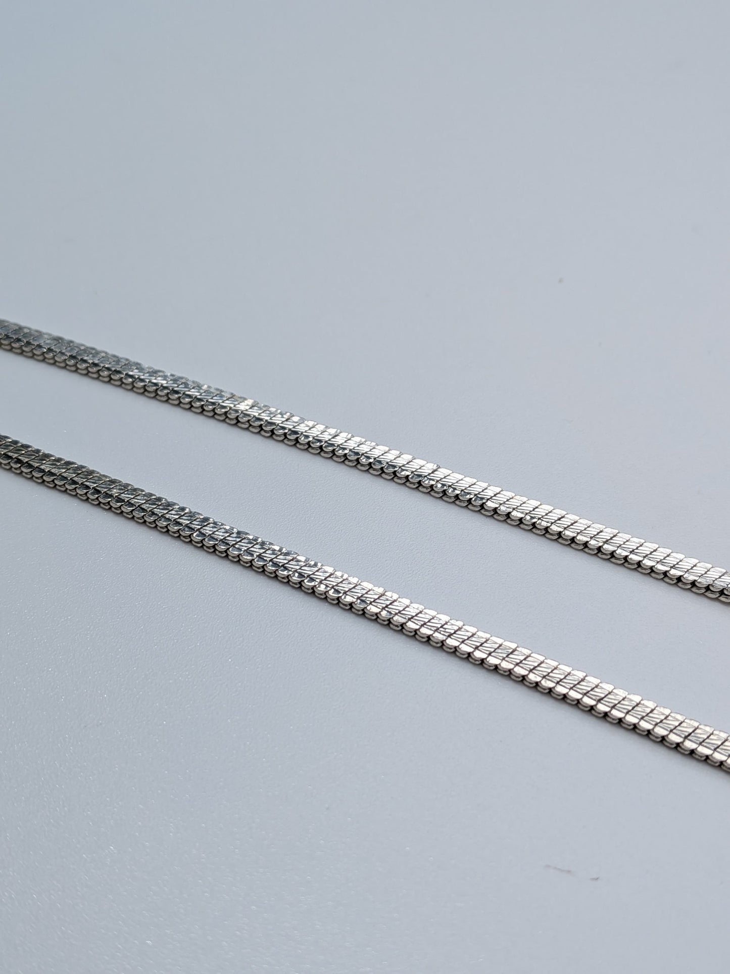 Snap & Sway chain