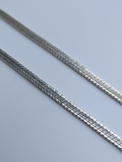 Snap & Sway chain