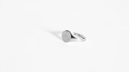 Signet Ring