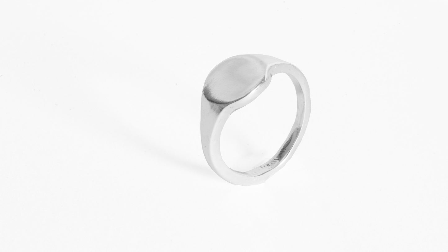 Signet Ring