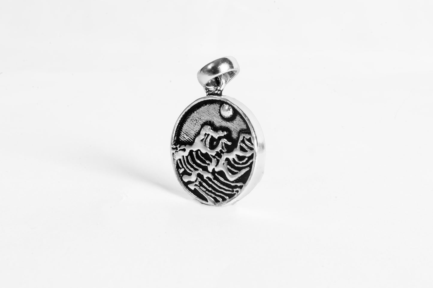 Waves Pendant